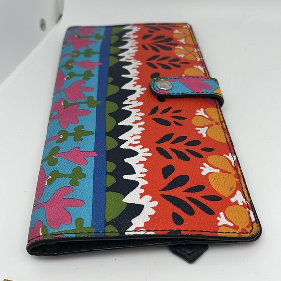 Vera Bradley Rio Stripe Slim Trifold Colorful ID Faux Leather Coin Pocket Wallet - Picture 5 of 7